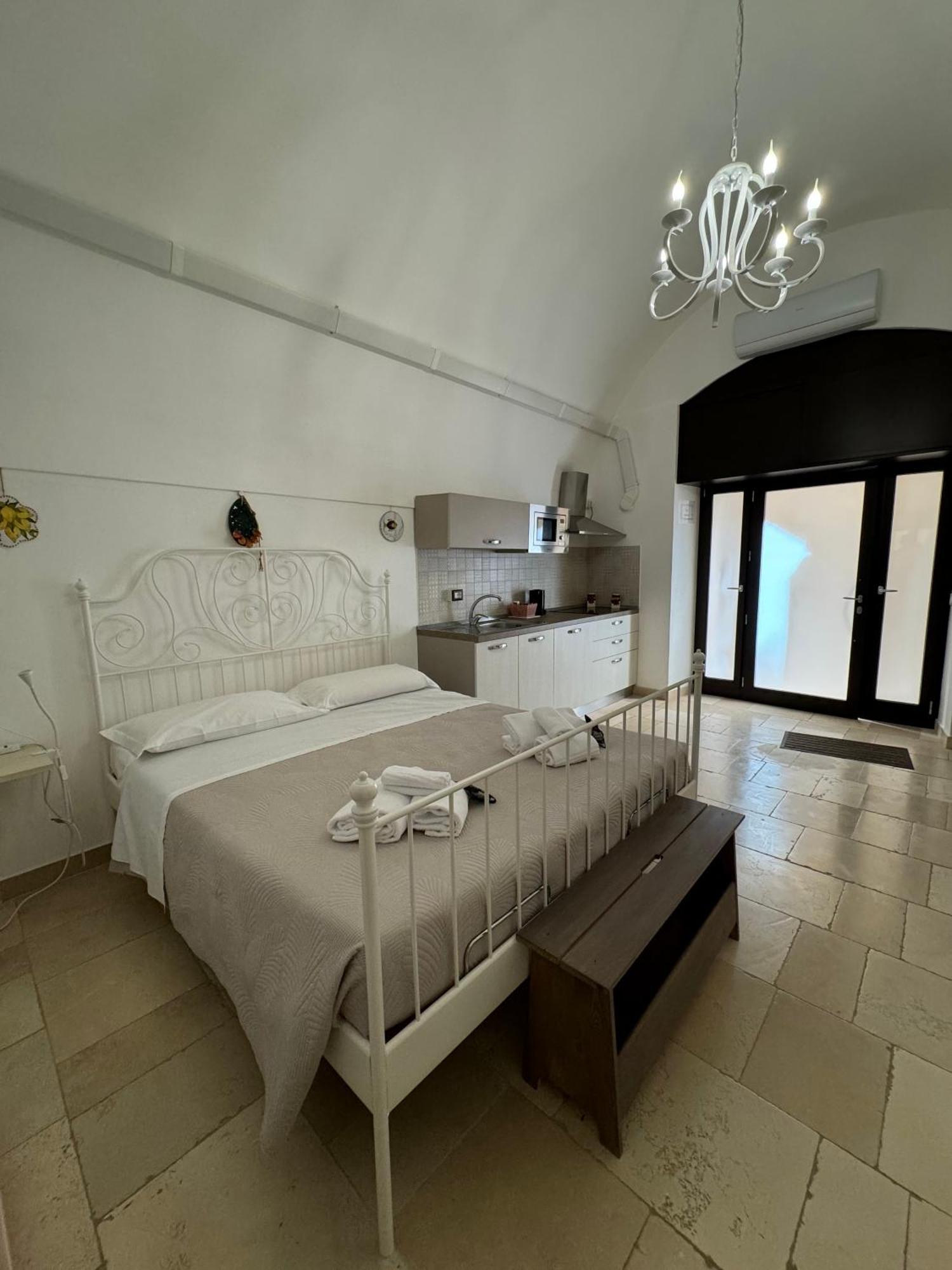 Mari Home Bari Luaran gambar